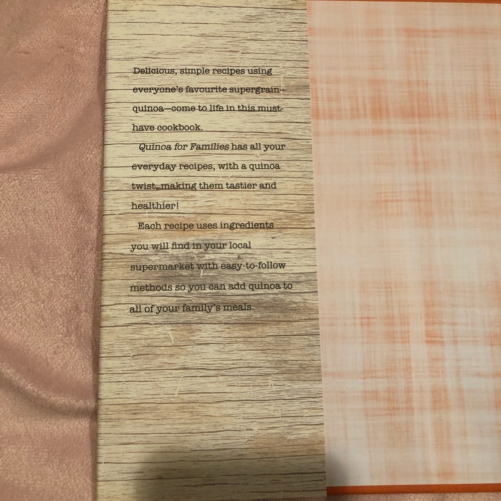 Lot of 2 Cookbooks - Picture 7 of 9